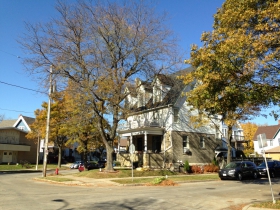 1900 N. Cambridge Ave.