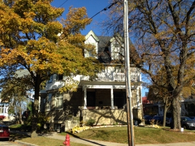 1900 N. Cambridge Ave.