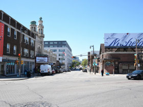 N. Farwell Ave.