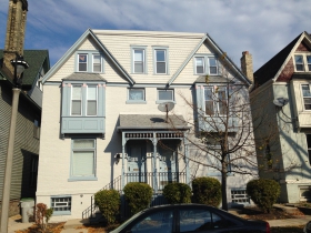 916-918 E. Lyon St.