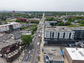 E. North Avenue