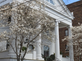 Buemming House