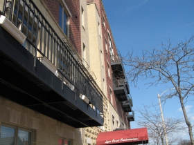Lyon Court Condominiums