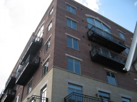 Lyon Court Condominiums