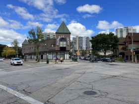 1709-1723 N. Farwell Ave.