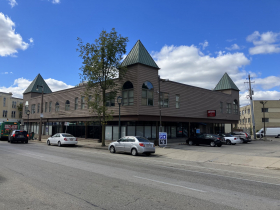 1709-1723 N. Farwell Ave.