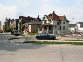 1809 N. Cambridge Ave. Construction