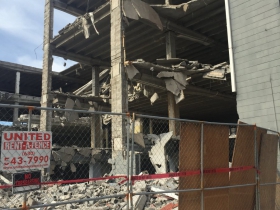 Deconstruction of 1840 N. Farwell Ave.