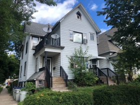 800-802 E. Kewaunee St.