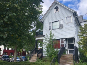 800-802 E. Kewaunee St.