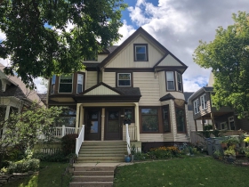 1013-1015 E. Kewaunee St.
