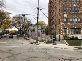 1124 E. Lyon St.