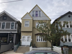 1703-1705 N. Astor St.