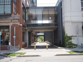 Pedestrian Alley to Oak Leaf Trail