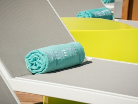 Vignette Pool