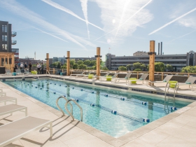 Vignette Pool