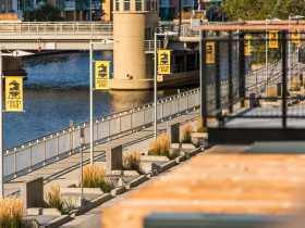 Vignette Riverwalk
