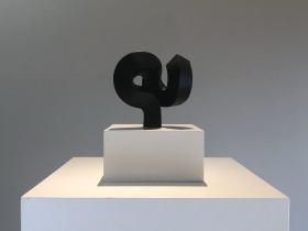 Clement Meadmore: The Models