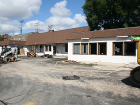 Kampus Foods just before demolition.