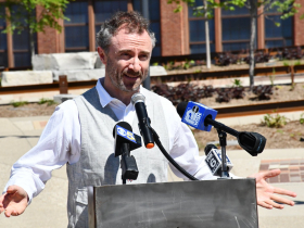 Architect Thomas Heatherwick at Davidson Park Ribbon Cutting