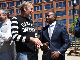 Harley-Davidson CEO Jochen Zeitz and Mayor Cavalier Johnson at Davidson Park Ribbon Cutting