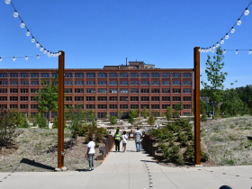 Davidson Park Entrance to The Hub