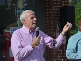 Mayor Tom Barrett