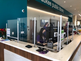 Pandemic-Protected Front Desk