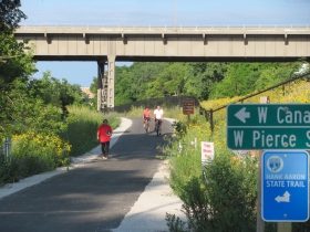 Three Bridges Park