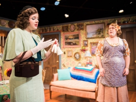 L-R: Molly Rhode as Helena, Kelly Doherty as Bodey