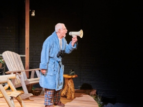 Milwaukee Chamber Theatre's No Wake.