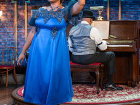 Milwaukee Repertory Theater presents Ain’t Misbehavin’ March 6 – April 26, 2026. Pictured L to R: Rae Davenport