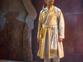Milwaukee Repertory Theater presents Guards at the Taj  in the Stiemke Studio September 26 – November 4, 2018 featuring Owa’Aìs Azeem