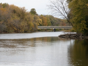 Milwaukee River at Lincoln Park