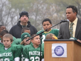 Junior House football player dad talks about what the program has meant to him and his son