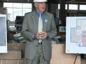 Mayor Tom Barrett