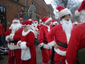 Santas at Cafe Hollander