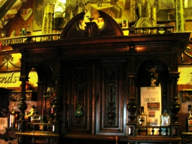 Egan bar closeup