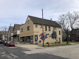2450 N. Murray Ave.