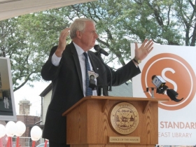 Mayor Tom Barrett