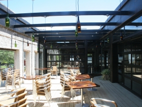 Second floor outdoor courtyard at Pizza Man.