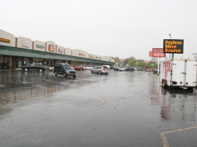 Mitchell Park Shopping Center