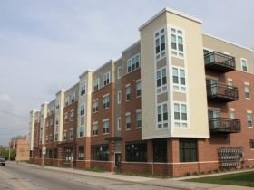 Franklin Square Apartments