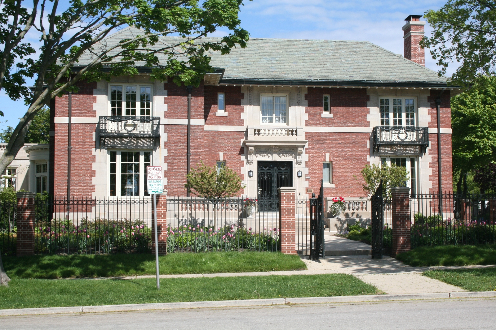 House Confidential: Andy Nunemaker’s Dream Mansion