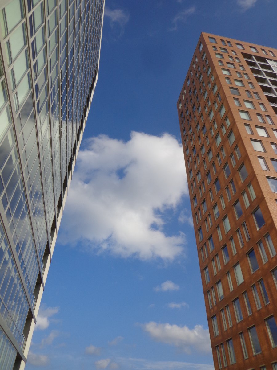 Doors Open: Inside Park Lafayette Towers Apartments