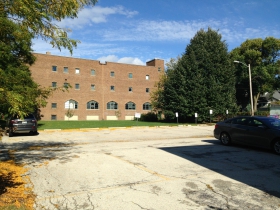 2604-2644 N. Hackett Ave