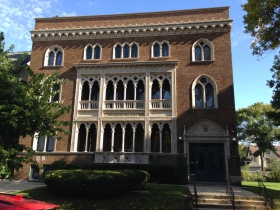 2648 N. Hackett Ave