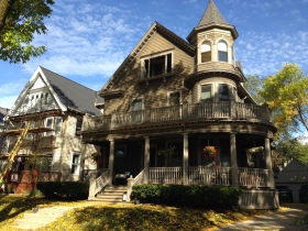 2710 N. Hackett Ave