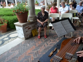 Guests watching the performance during Cafe Sopra Mare