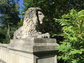 Lion Bridge